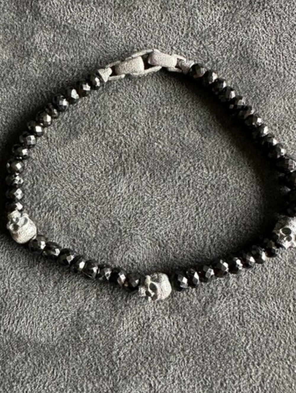 NWOT David Yurman Memento Mori Spinel Skull Station Bracelet - 8"